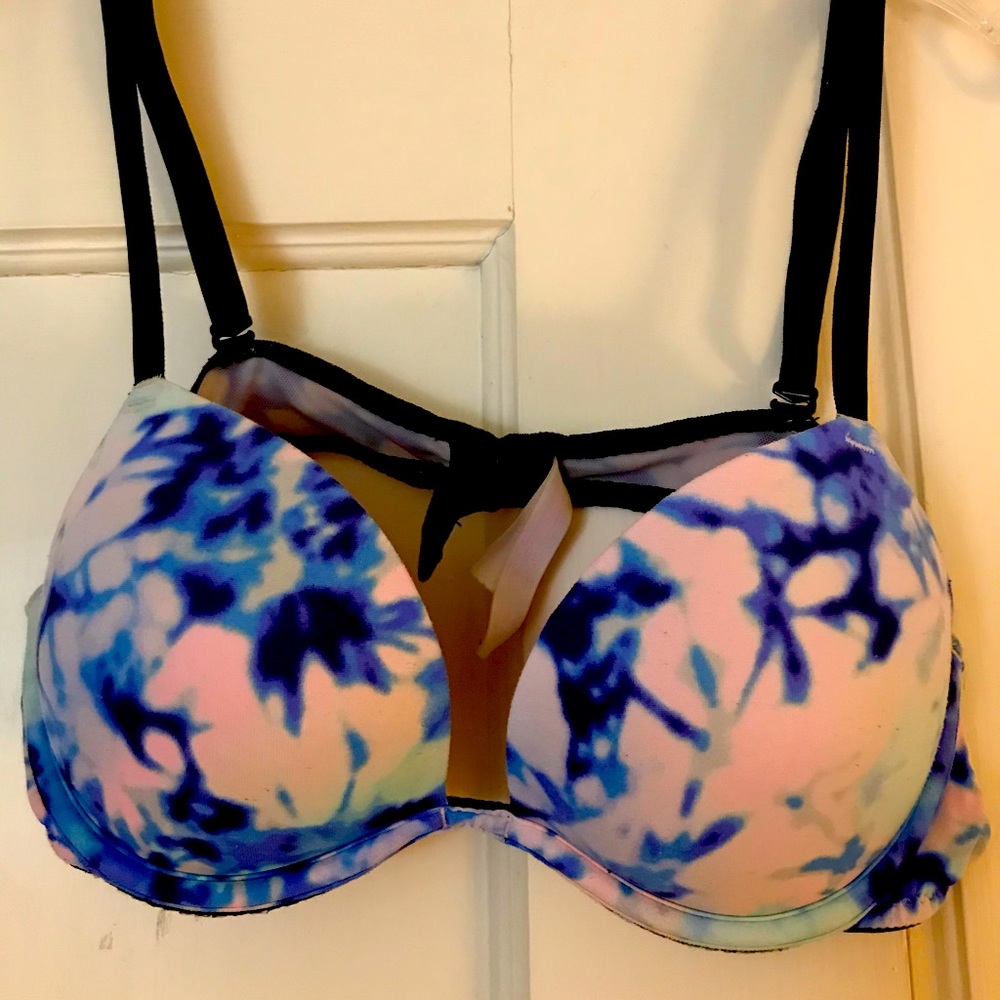 Victoria’s Secret PINK Bra